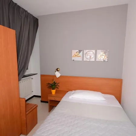 Porta Del Parco 2* كامولّي