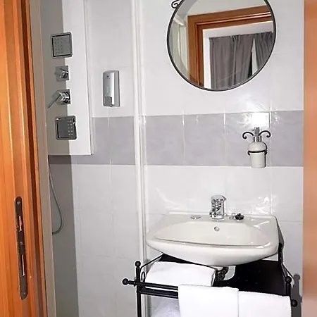 Porta Del Parco Szálloda 2*